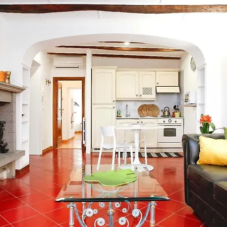Appartamento Monti With Charming Terrace
